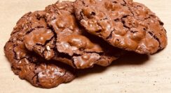 Chewy Cocoa Cookie (Flourless) with Walnuts Chewy Cocoa Cookie (Flourless) with Walnuts